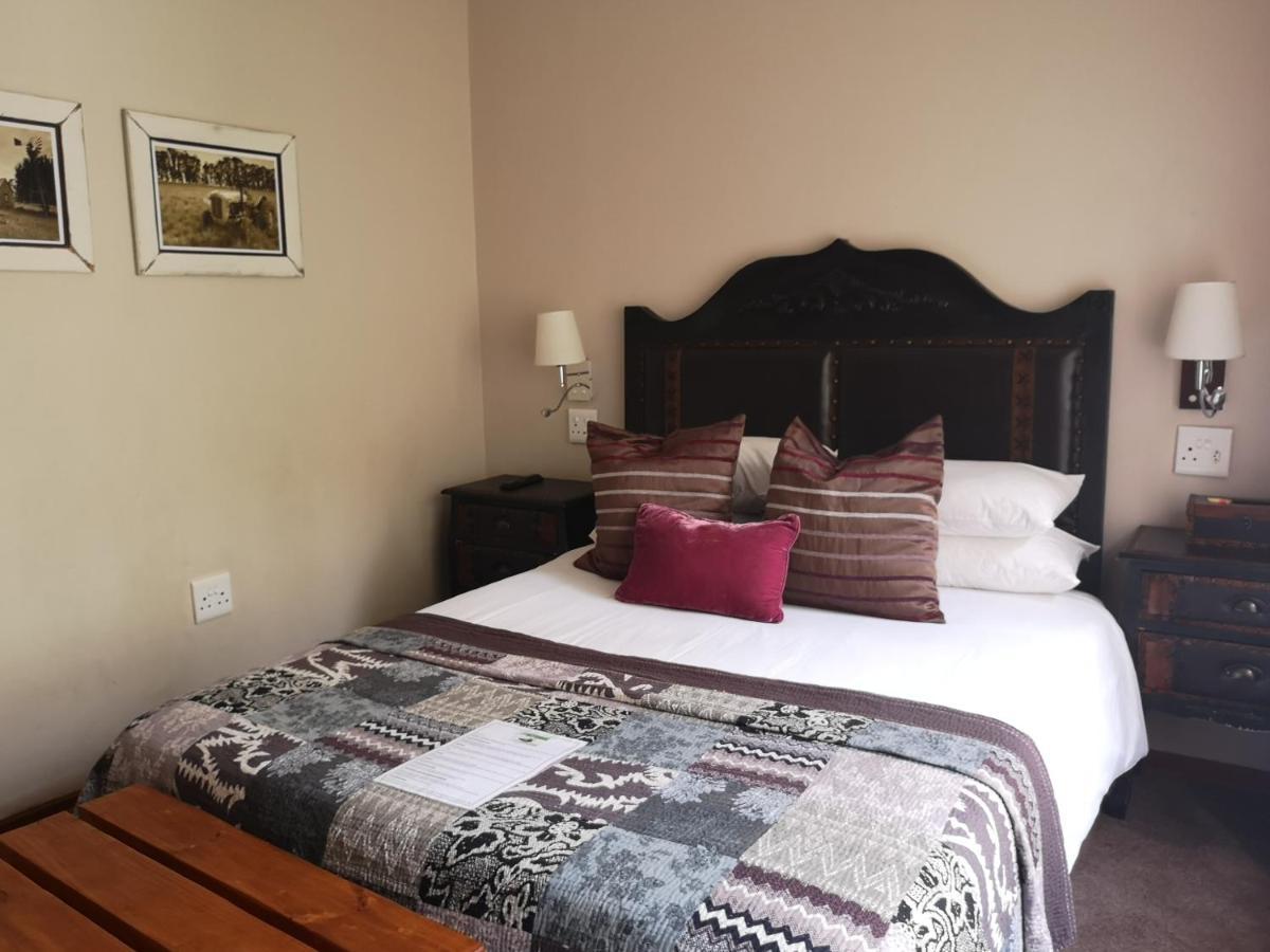 Cranberry Cottage Ladybrand Екстериор снимка