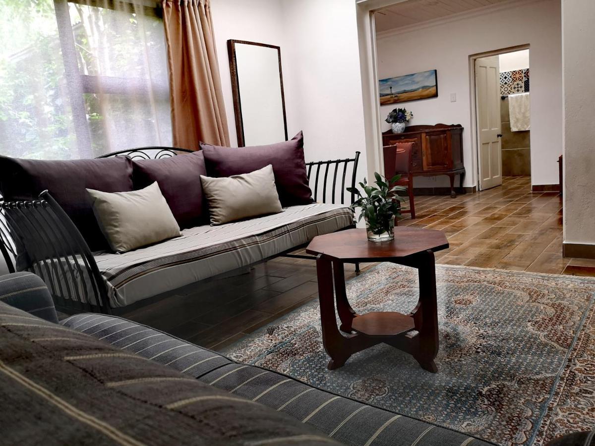 Cranberry Cottage Ladybrand Екстериор снимка